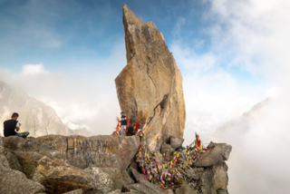 kinnar kailash shivling