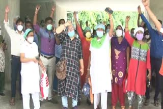 BCCL central hospital workers boycott work in dhanbad