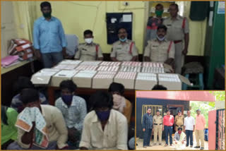 liquor caught at kadpa kurnool districts by seb officers