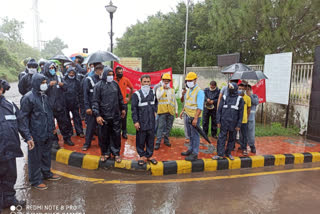 Cement factory workers demonstrated