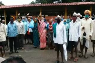 Villagers Protest in fron of Belgavi DC office