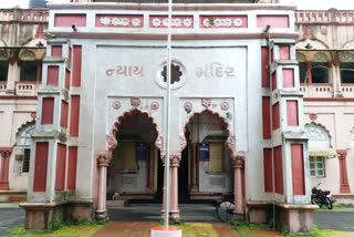 palace built in Gaikwadi Raj