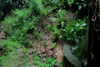 പട്ടുവത്ത് കുന്നിടിച്ചില്‍  landslide in pattuvam  rain news  kannur news  മണ്ണിടിച്ചില്‍ വാര്‍ത്തകള്‍  തളിപ്പറമ്പ് വാര്‍ത്തകള്‍