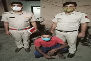 one accused arrested  in house robbery ganaur