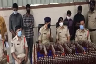 illegal transport of liquor seazed in guntur district