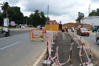 Unscientific divider construction in Mandya