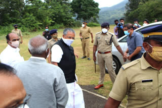 Pettimudi landslide  CM Pinarayi Vijayan  Governor Arif Muhammad Khan  പിണറായി വിജയൻ  ആരിഫ് മുഹമ്മദ് ഖാൻ  പെട്ടിമുടി അപകടം