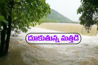 Laknavaram Lake overflowing