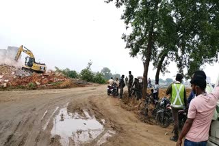 Fight in GT Road construction in Giridih