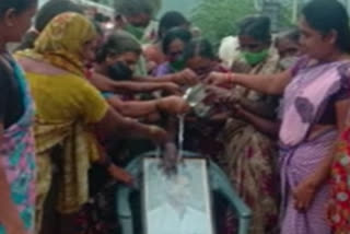 womens honoured to cm with milk at thalupula