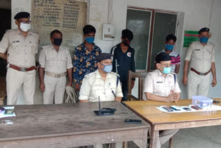 police arrested three  accused persons in kaimur