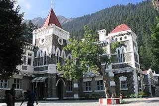 nainital-high-court-issues-notice-to-ex-cms-and-chief-secetary-in-contempt-of-court
