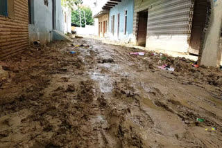 धौलपुर न्यूज़, water-logging, damaged road