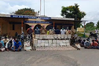 17 people were arrested in rayadurgam constituency for selling Karnataka liquor