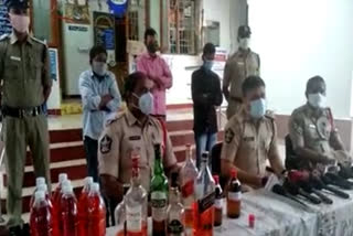 Police arrested a gang manufacturing fake liquor in East Godavari district.