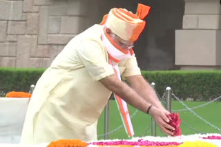 Modi at rajghat