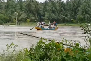 people suffering from godavari rever water flow at kankayalanka east godavari district