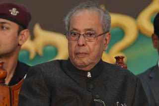 ex-president-pranab-mukherjee-on-ventilatory-support