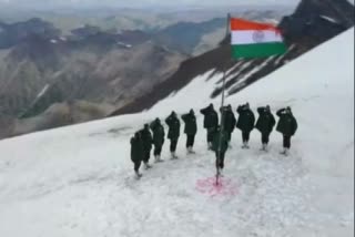 indian-army-troops-in-gurez-sector-celebrate