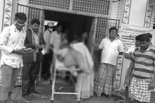 tdp activist died due to elcetric shock in bakaluru in visakha district