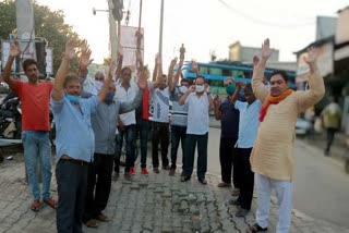 People facing problem pit on road due to rainy water in bhiwani