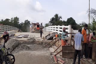 Idinjillam bridge Construction work  ഇടിഞ്ഞില്ലം പാലം