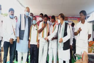 BJP councilors joined the Congress