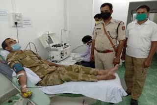 A CISF jawan donated plasma in Ranchi