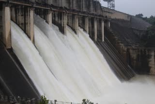 5 gates of Bango Dam open after torrential rains in korba