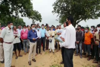 villagers-in-surajpur-encroach-on-school-land-as-a-protest