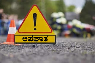 man killed in road accident, man killed in road accident at Haveri, Haveri road accident, Haveri road accident news, ರಸ್ತೆ ಅಪಘಾತದಲ್ಲಿ ವ್ಯಕ್ತಿ ಸಾವು, ಹಾವೇರಿಯಲ್ಲಿ ರಸ್ತೆ ಅಪಘಾತದಲ್ಲಿ ವ್ಯಕ್ತಿ ಸಾವು, ಹಾವೇರಿ ರಸ್ತೆ ಅಪಘಾತ, ಹಾವೇರಿ ರಸ್ತೆ ಅಪಘಾತ ಸುದ್ದಿ,