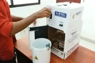 Engineering student develops device for disposal of used face masks