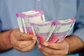 Harassed by moneylenders, Gujarat teacher sells kidney