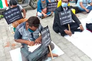 parents sit on protest