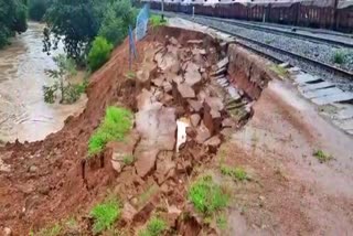 land-collapse-in-belagavi-shivathana-railway-station