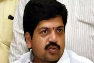 ex minister  Kollu Ravindra