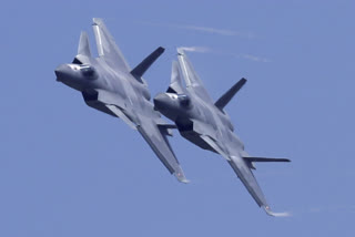 China Hotan airbase India J-20 fighters stealth Sanjib Kr Baruah PLAAF சீனா இந்தியா திருட்டுதனம் ஹோடான் விமான நிலையம்