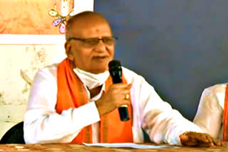 Bhagavantharao_On_Ganesh_Nimajjanam