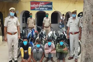 4 vicious motorcycle thieves arrested,  motorcycle thieves arrested in alwar,  motorcycle thieves