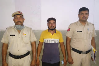 sonipat police arrested gangster with illegal weapon