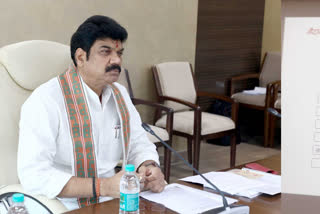 Revenue and Transport Minister Govind Singh Rajput held review meeting in the ministry