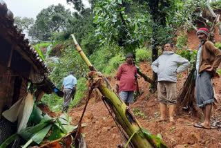 KG Bopaiah visits Madikeri flood affected areas