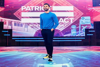 Hasan Minhaj announces end of Patriot Act