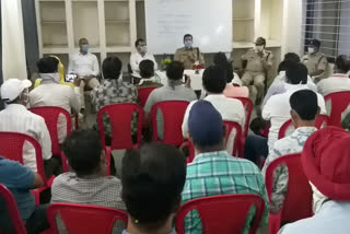 Peace committee meeting held for upcoming festivals in badwani