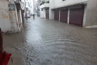 बिजनौर में बारिश से सड़कों पर जलभराव