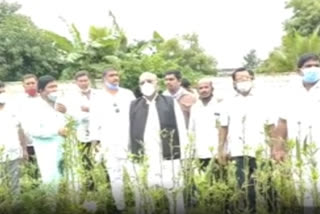 v hanumantha rao visited in keesara