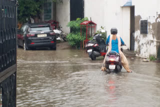 water logging at cmo office and women police station in noida after rainfall