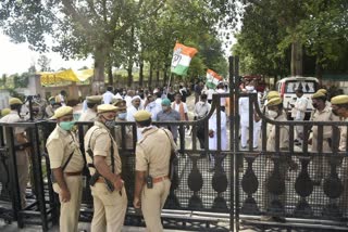 congress leaders Detained