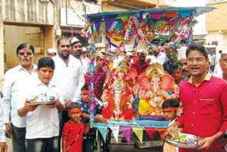 Arrival of Ganesha idols
