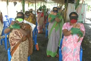 Blindfolded protest to protect Amravati in thulluru guntur district